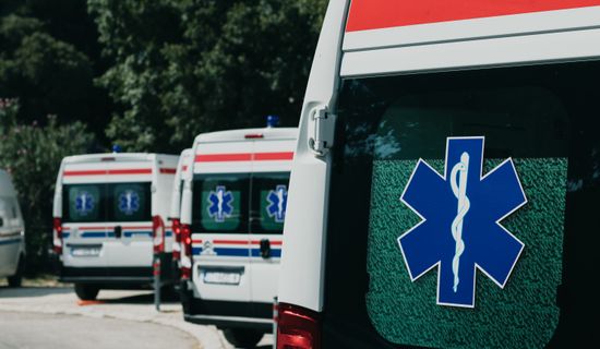 射阳救护车转运病人过路高速收费吗?
